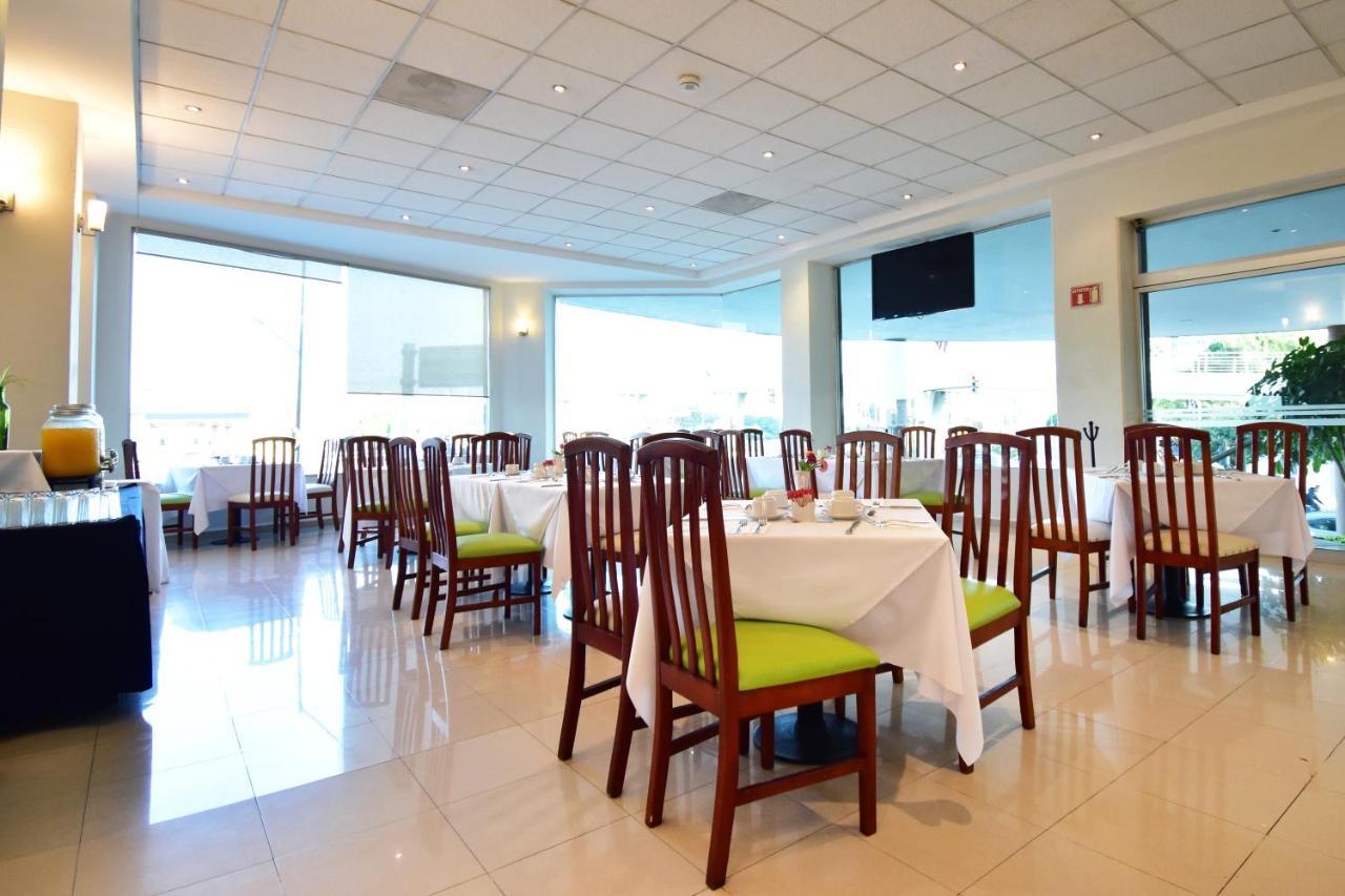 Mision Leon Hotel Exterior foto